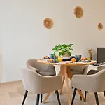 La Nimoise T2 Avec Climatisation Et Netflix Centre * Nîmes