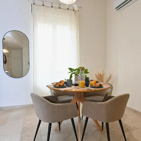 La Nimoise Elegant , Clim Maisoncarreeconciergerie * Ним